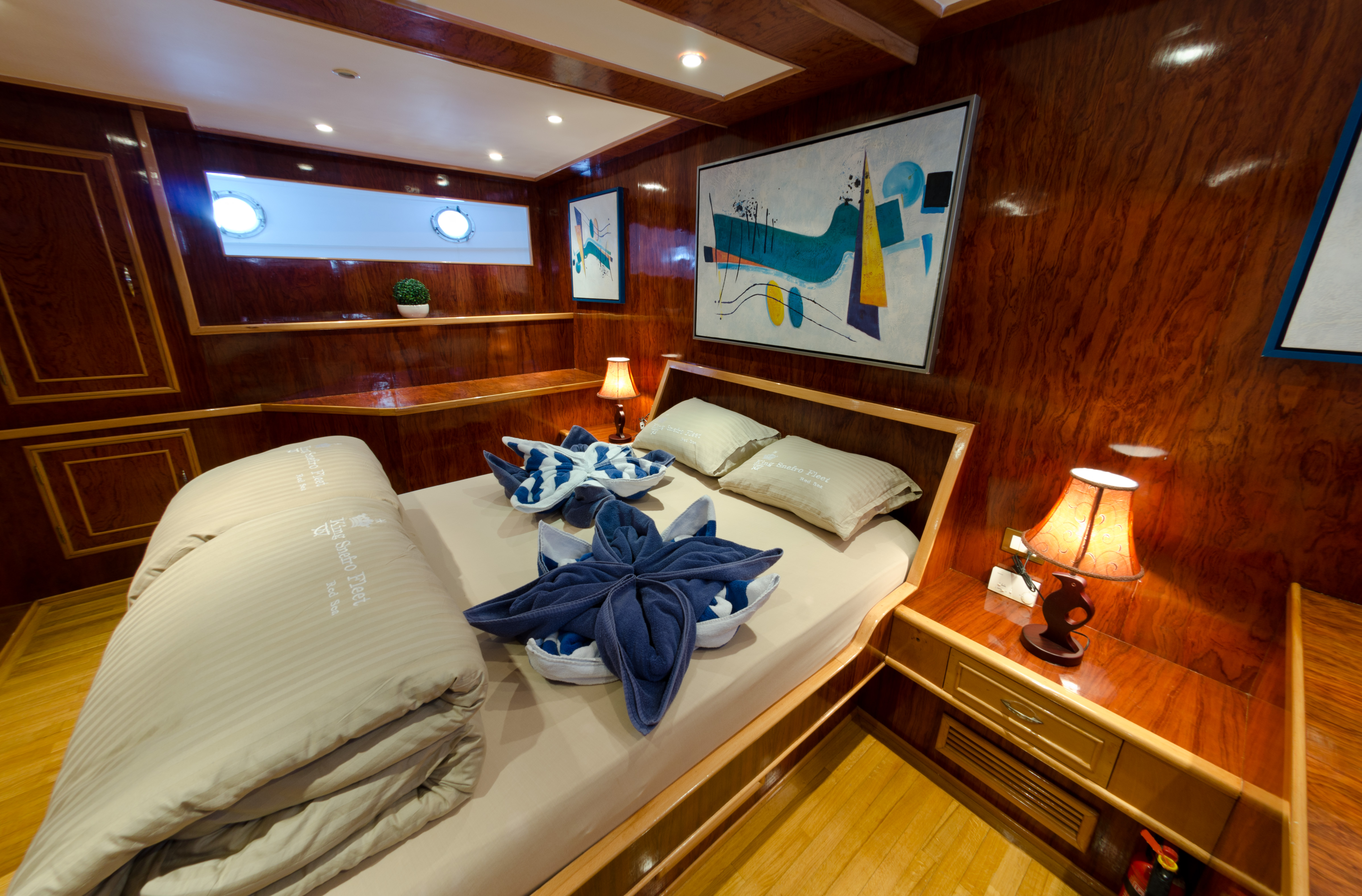 Master Suite - Lower Deck